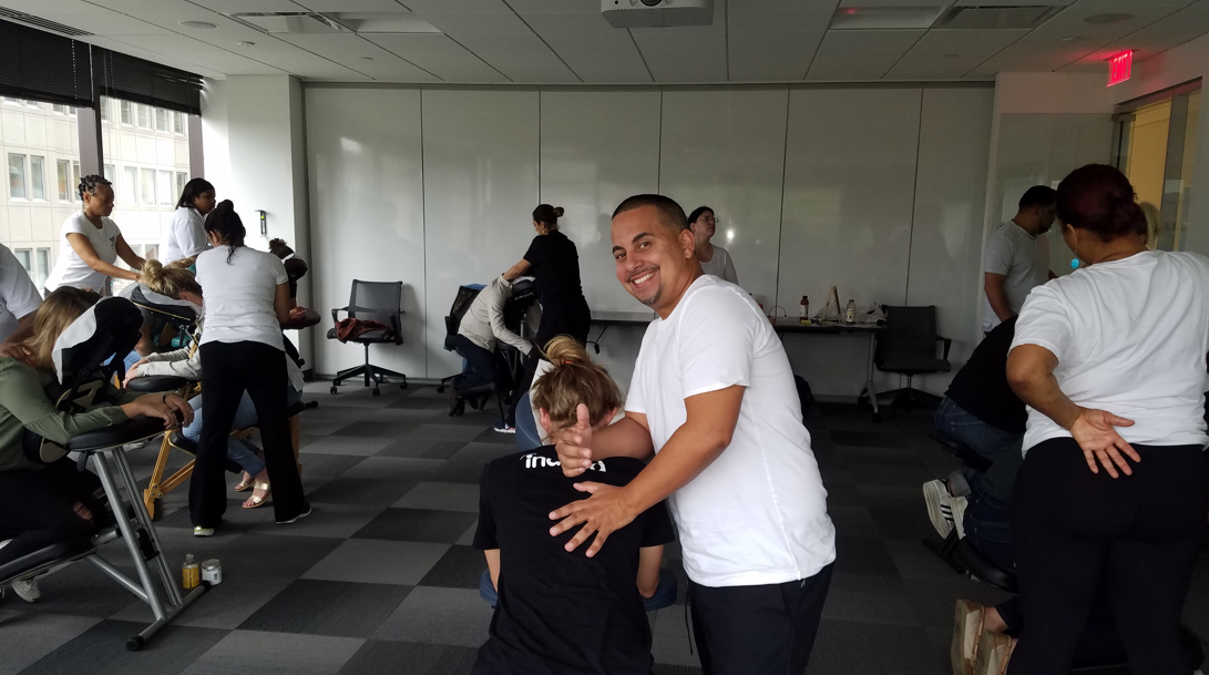 Professional corporate chair massage NYC for businesses