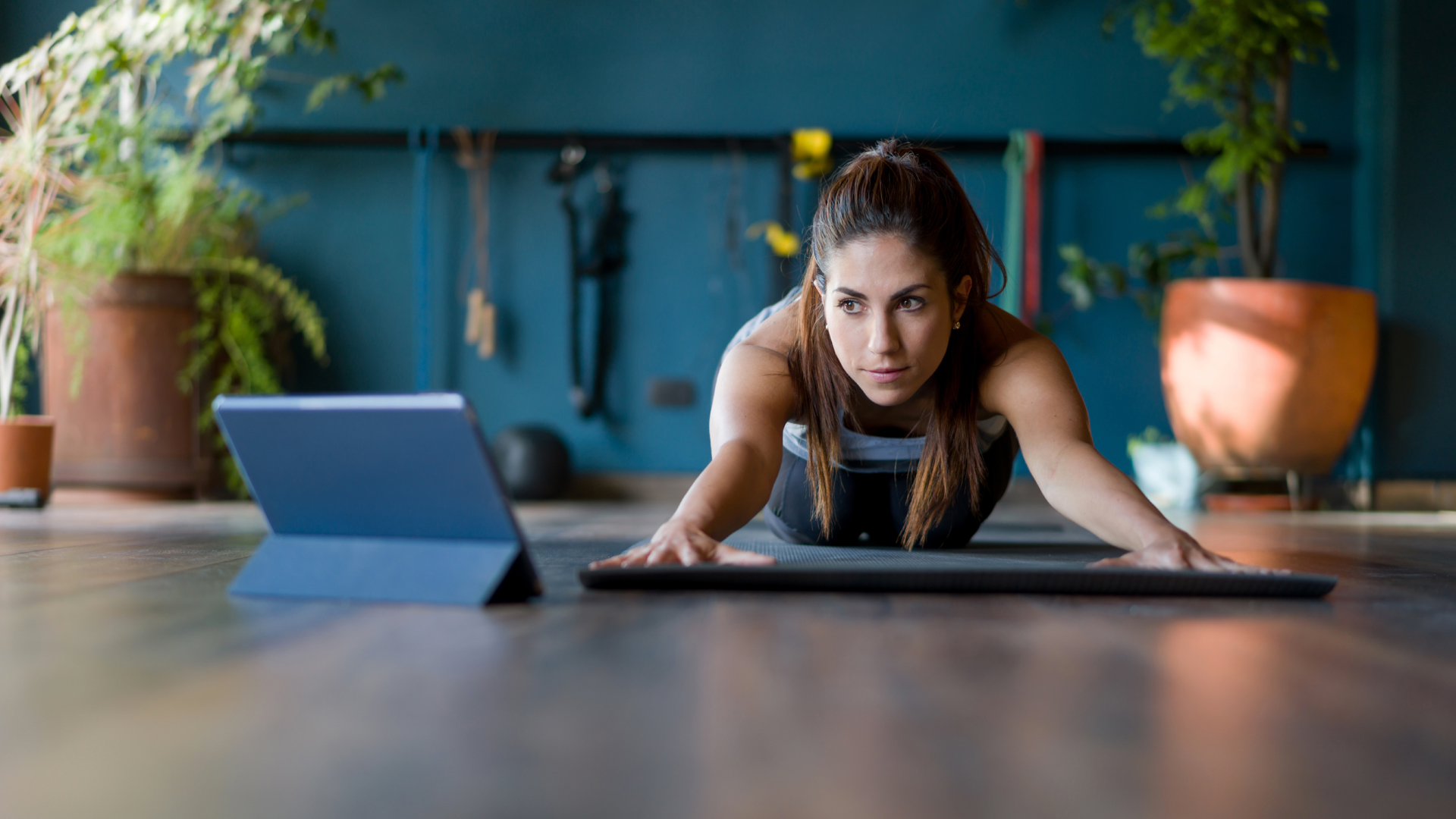 In-home personal training service in New York City apartment